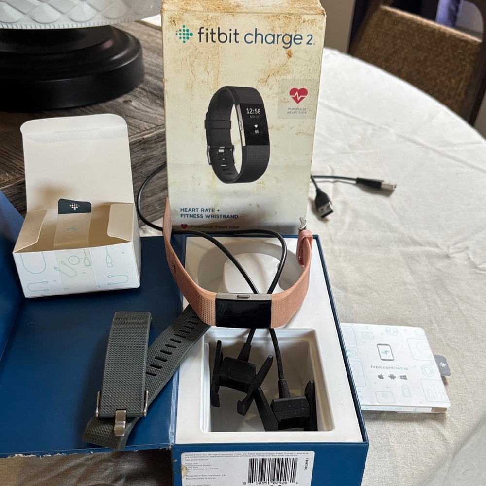 Fitbit Charge 2 in Rose Gold and Gray